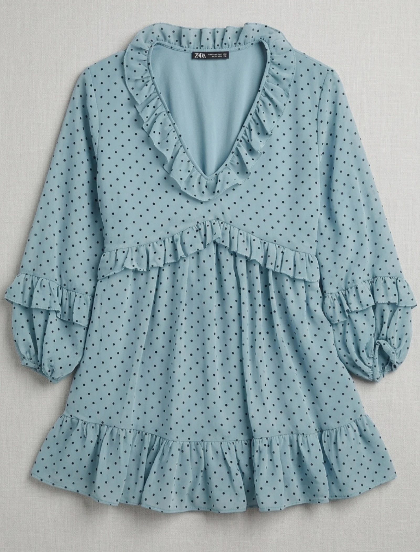 Vestido corto Zara azul con lunares y volantes - Talla S